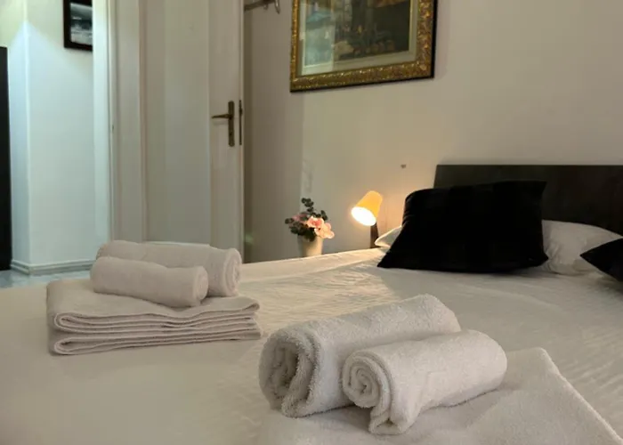 Candelor House - & Garden In Gianicolense *